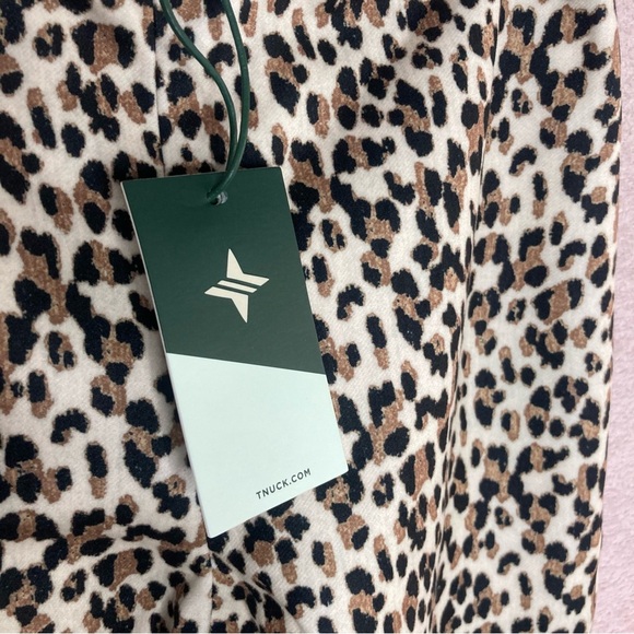 Tuckernuck Ashford Cropped Pants-Leopard Print-Women’s S-Business Casual-NEW-NWT - Picture 6 of 9